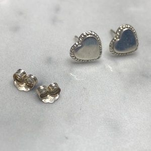 Sterling silver‎ heart studs 925